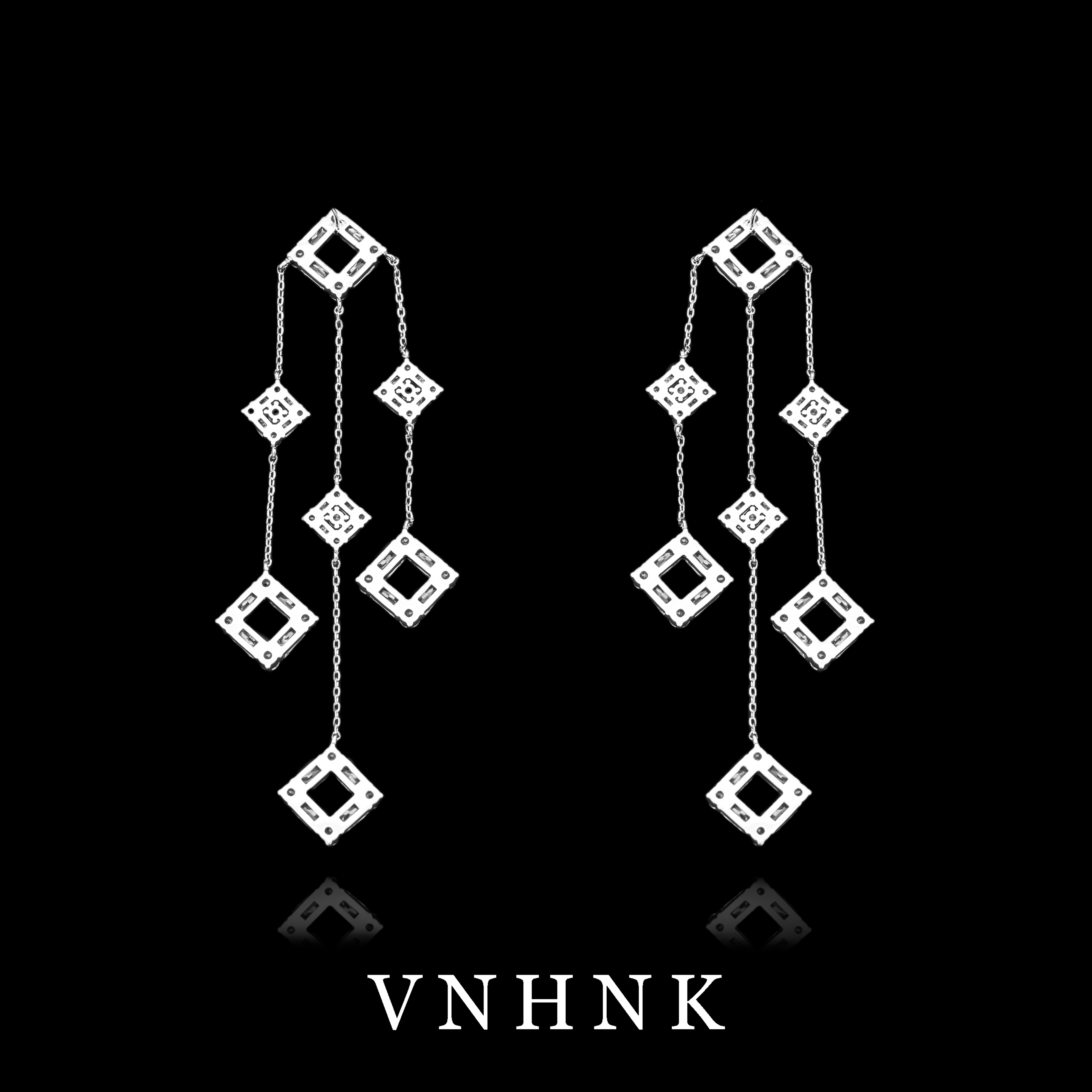 铜合金合成锆石耳饰 美可儿   G279   银色时尚气质耳环