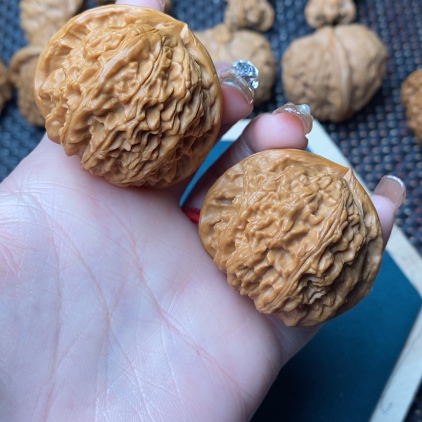 【闪购商品】桃核把件宸*618-球白41，40