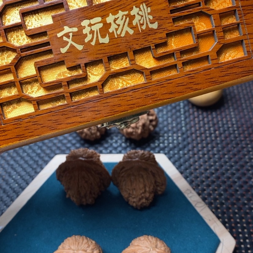 【闪购商品】桃核把件礼盒