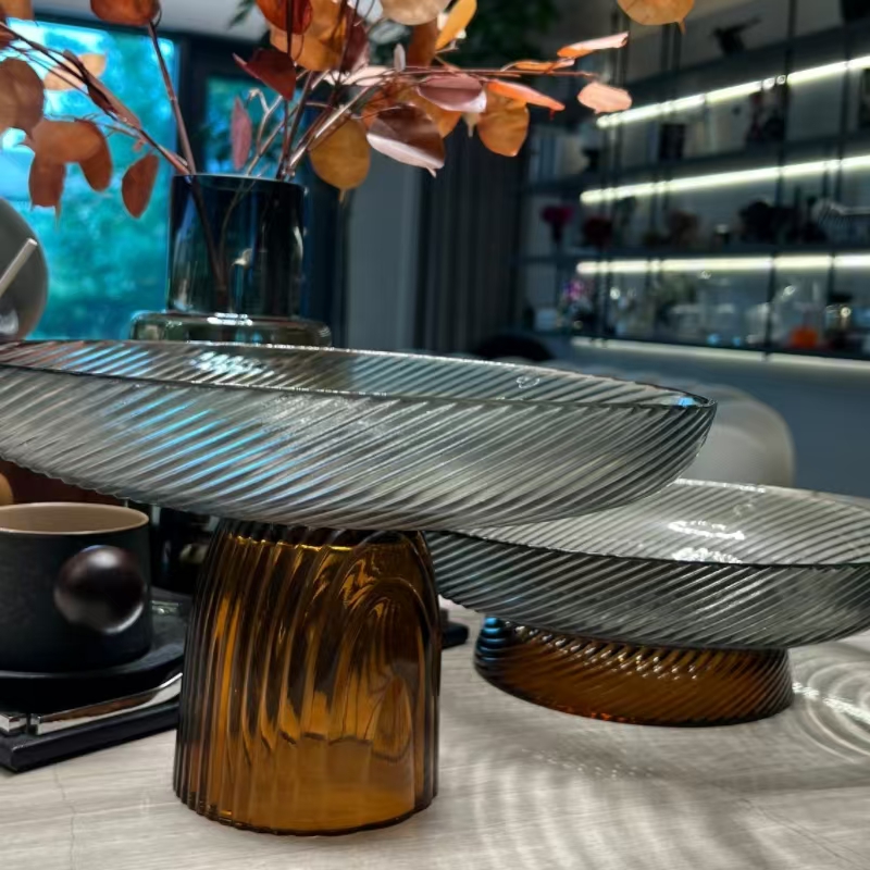 高脚手工玻璃果盘客厅茶几餐桌摆件样板间家用零食水果盘装饰品