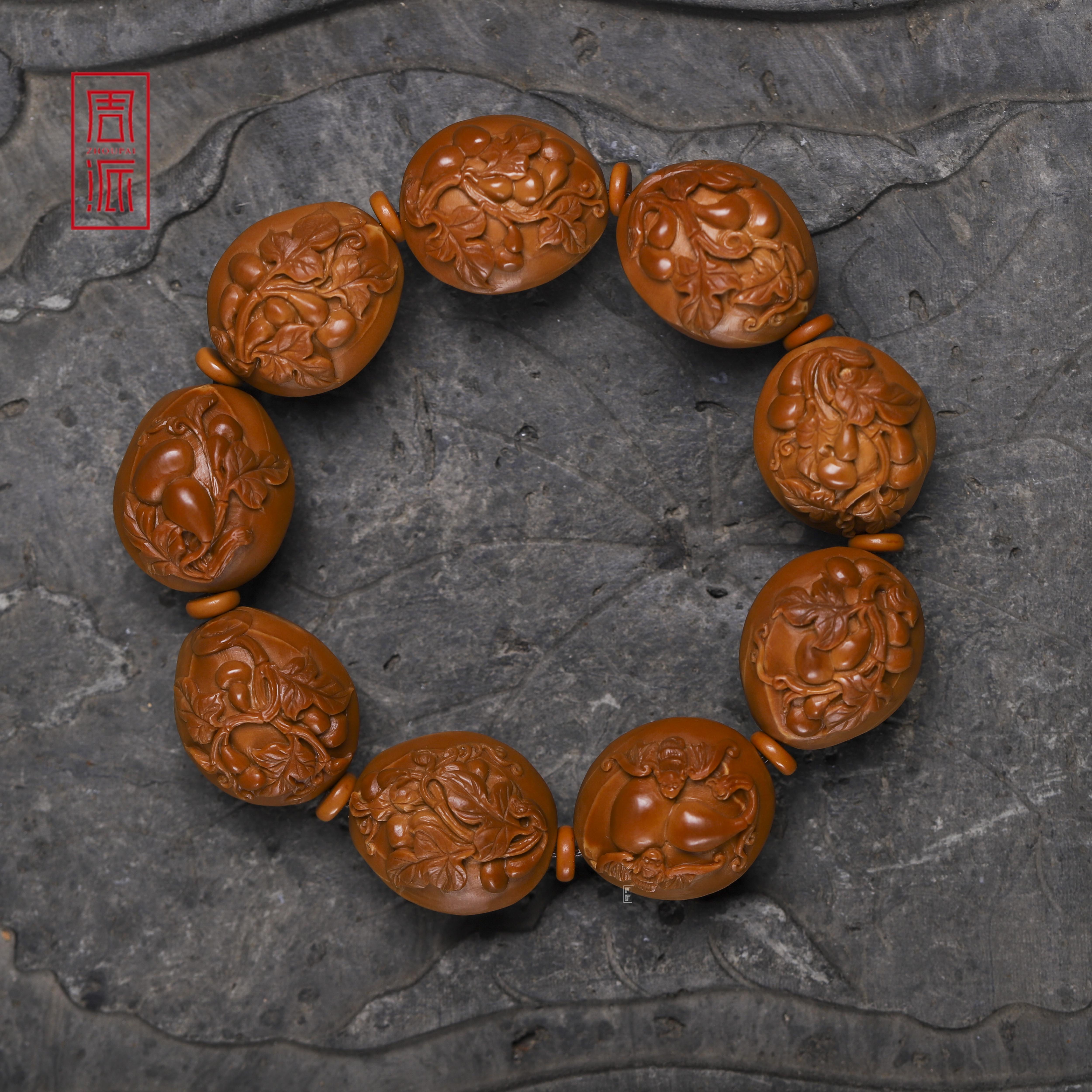 周派春毅核坊浮雕葫芦橄榄核手串苏工纯手工核雕文玩收藏品男女款