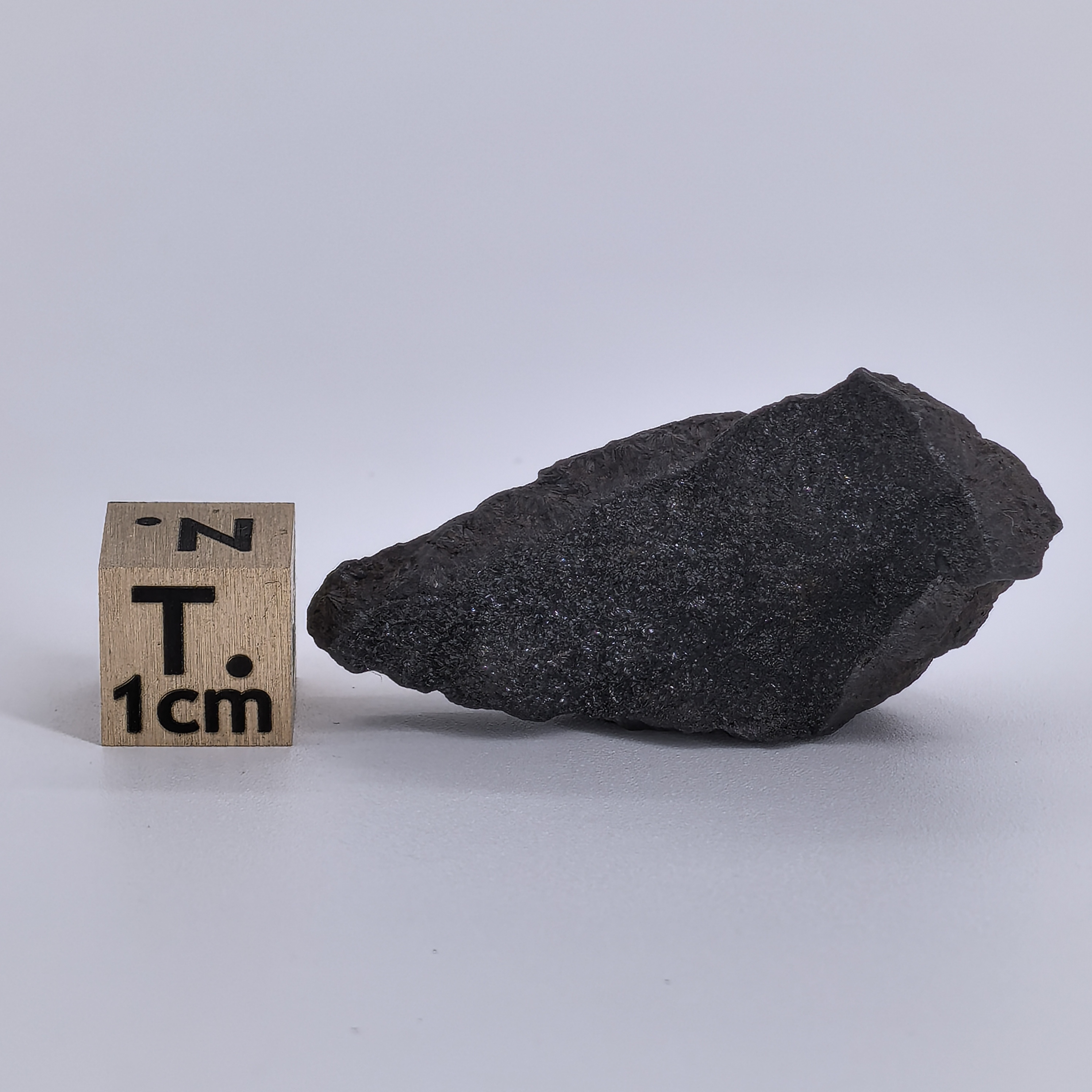 非金属仿水晶吊坠 陨晶（二次重结晶）