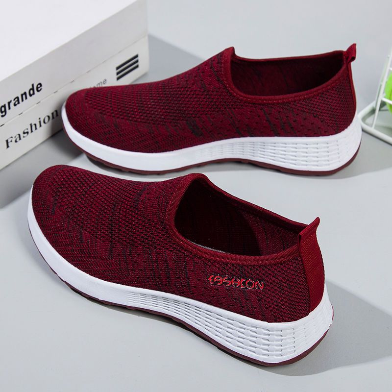 春秋妈妈鞋老北京布鞋女单鞋舒适软底防滑一脚蹬中老年运动休闲鞋