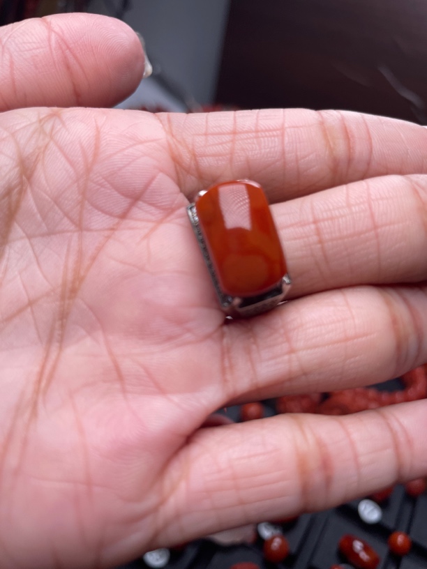 瓦西料南红玛瑙戒指