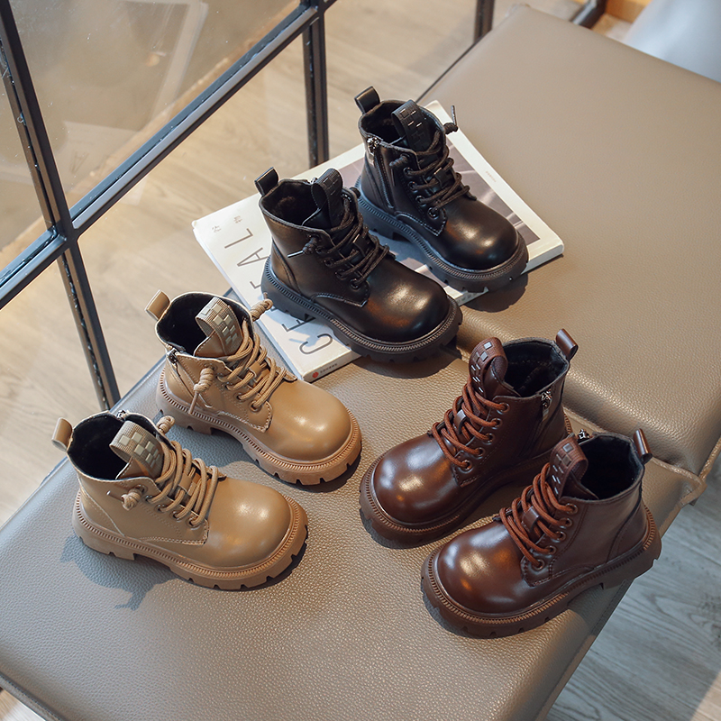 女童马丁靴2023秋冬季新款韩版时尚儿童靴子男童软底百搭加棉短靴