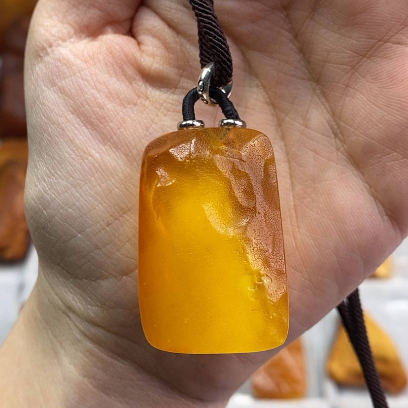 【闪购商品】琥珀珠宝奇石未镶嵌