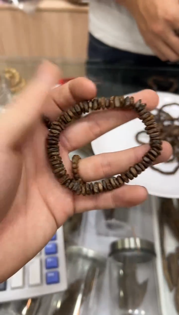 【闪购商品】沉香手串21号沉水香港多样性发货1条
