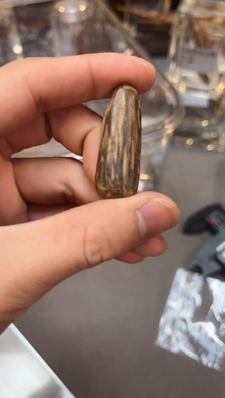 【闪购商品】沉香吊坠160号达拉干吊坠多样性发货1个