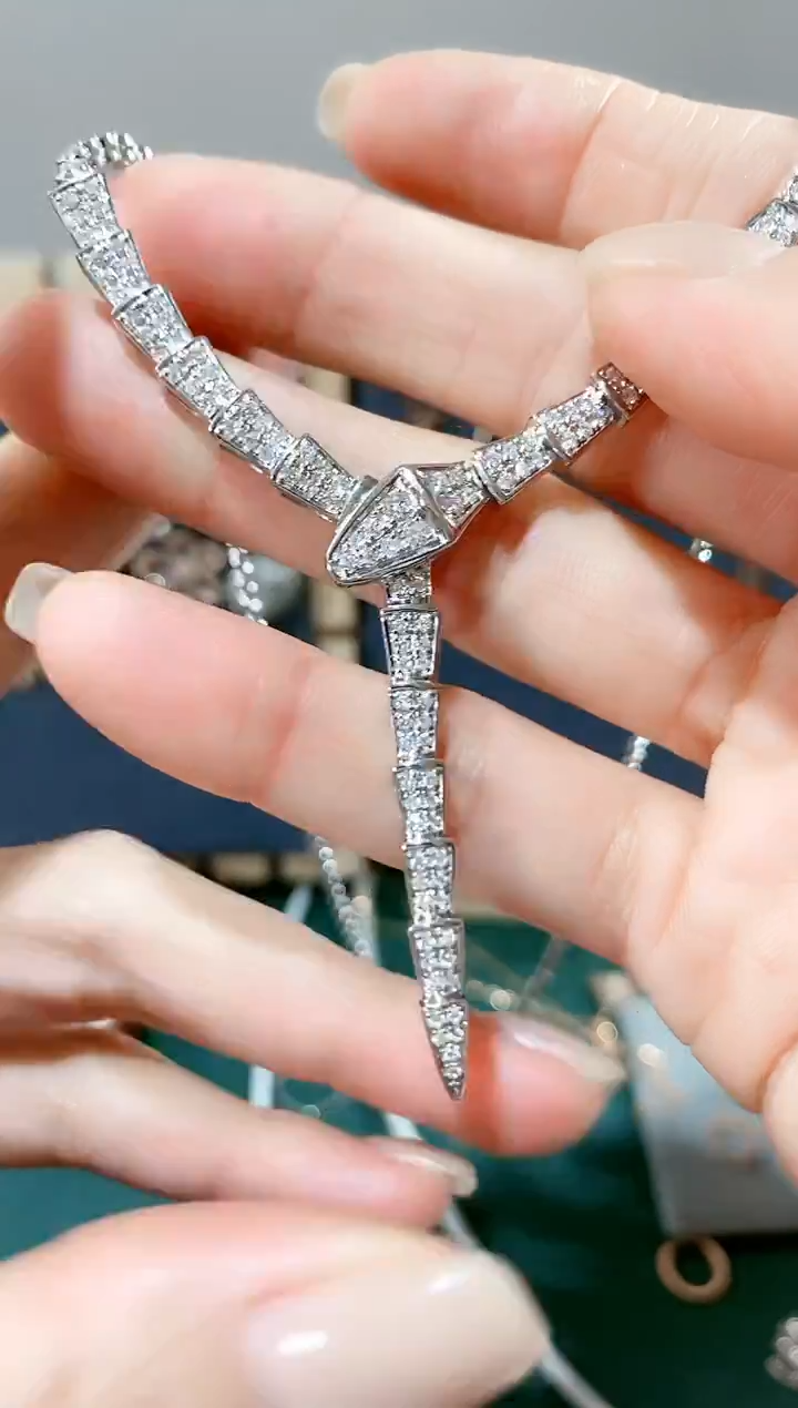 【闪购商品】钻石颈饰18K金镶嵌18K金钻石蛇蛇套链