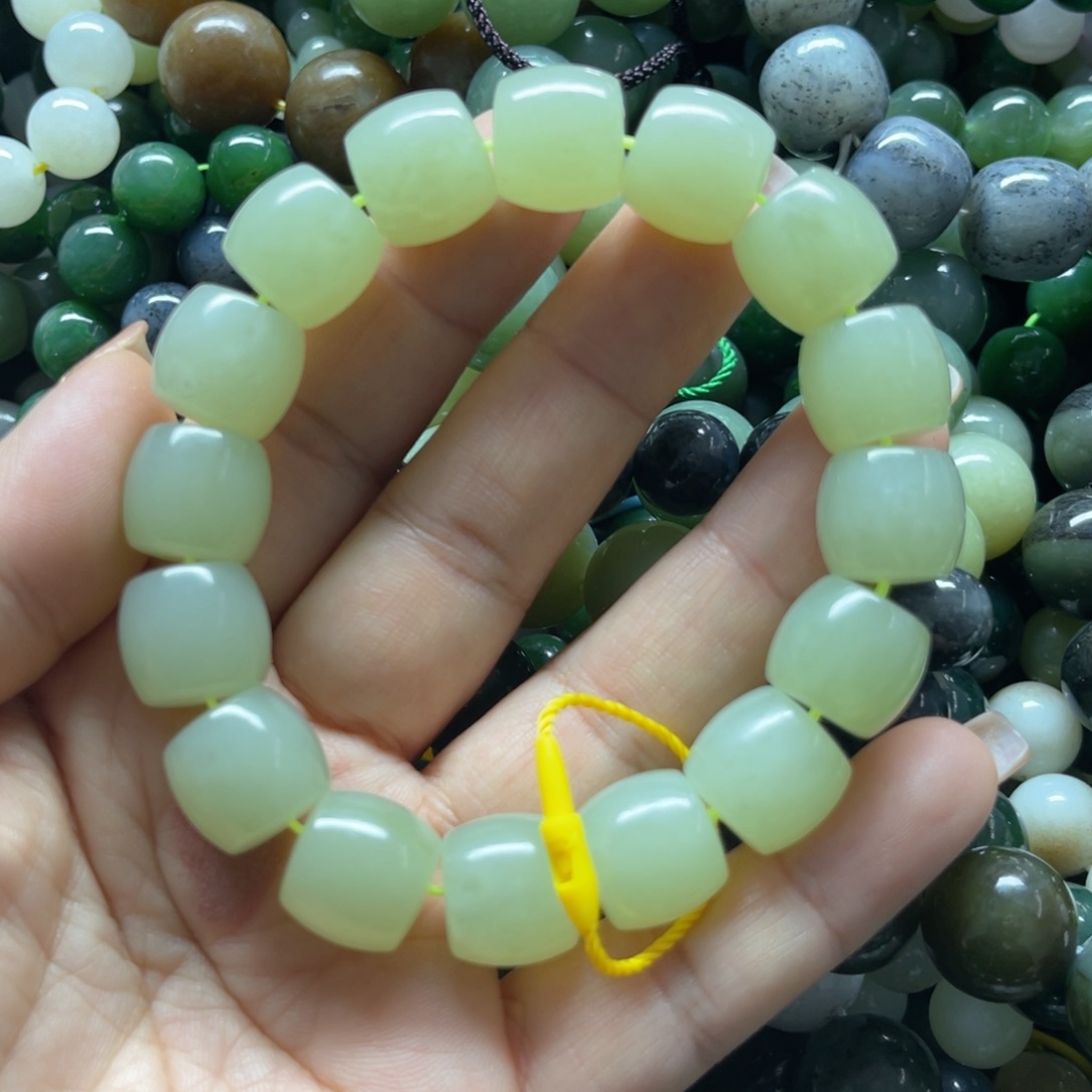 和田玉手链未镶嵌