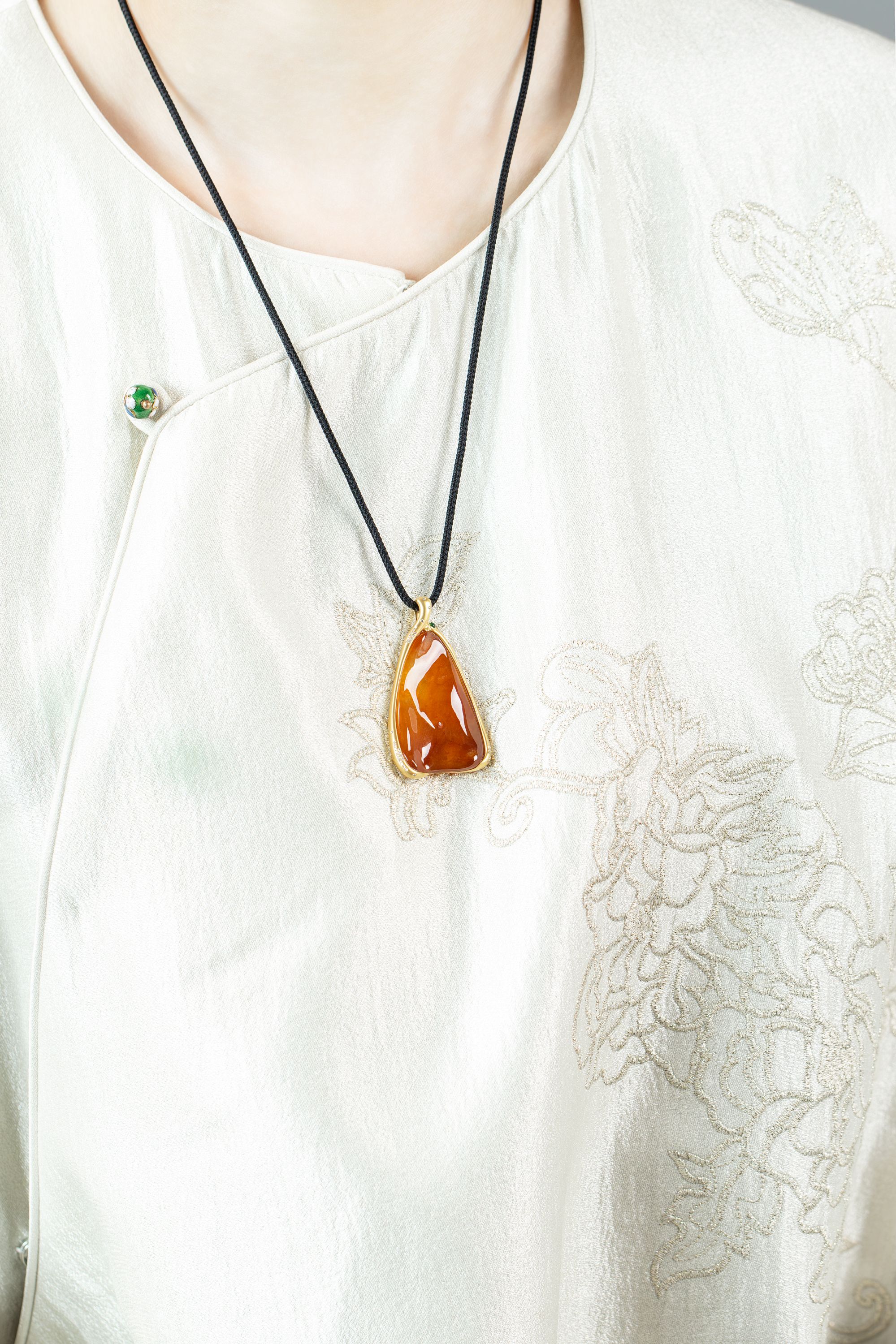 名玉艺术【夕阳】天然缅甸翡翠 18K今镶嵌 冰种起胶红翡挂件