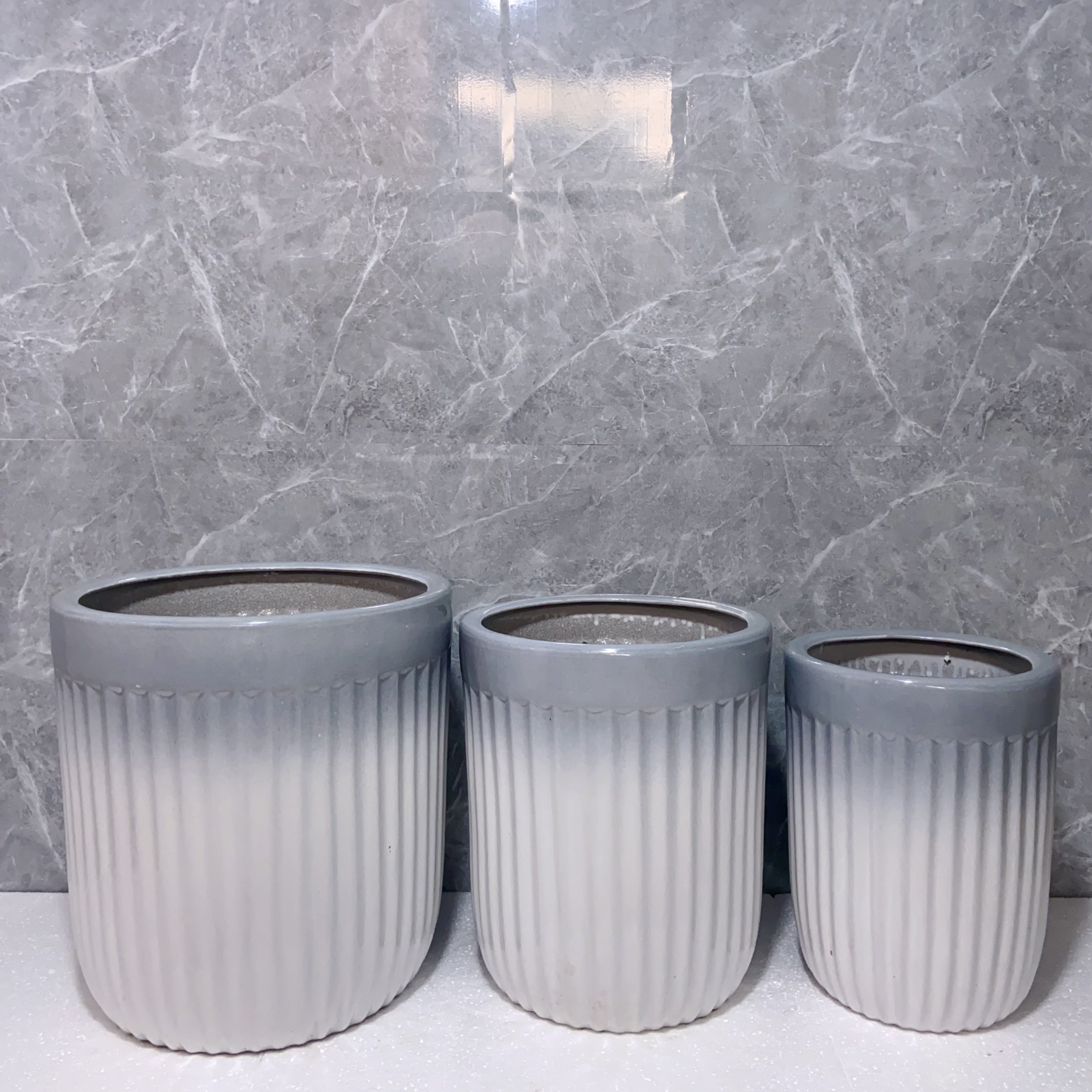 渐变条条陶瓷花盆简约家用落地绿植百搭千年木琴叶榕默认微瑕