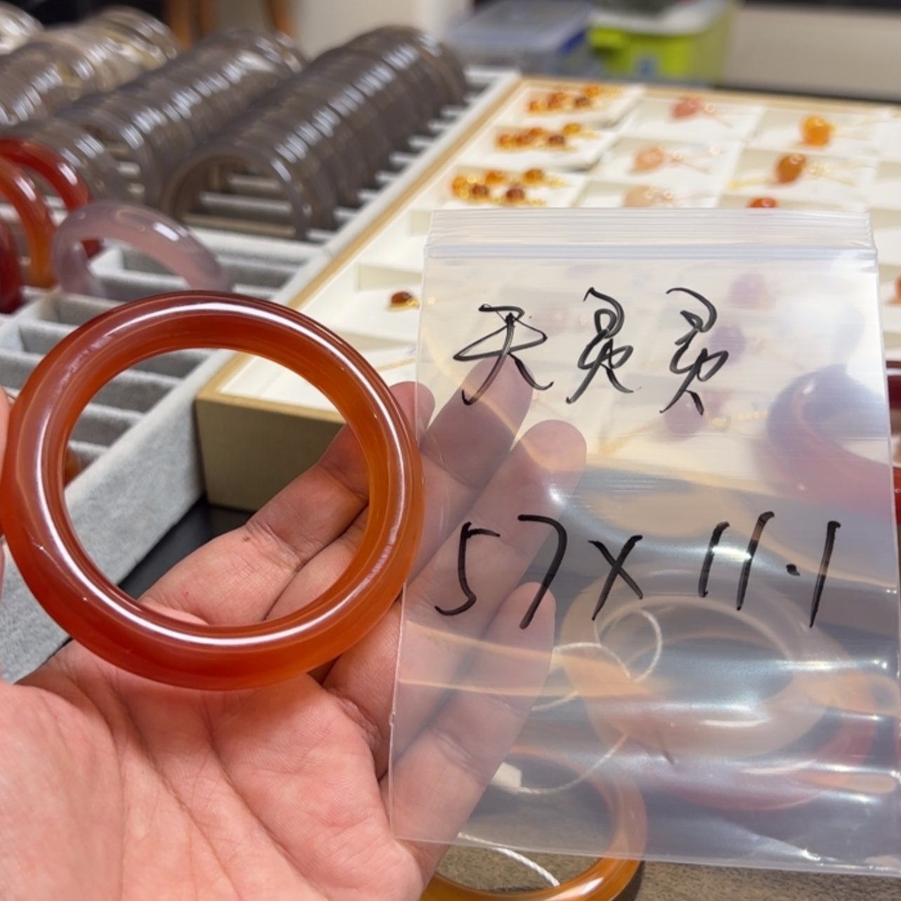 【闪购商品】玛瑙/玉髓珠宝半成品未镶嵌?****灵