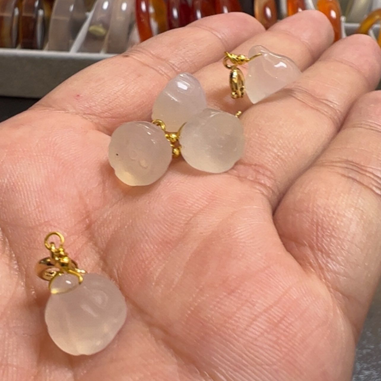 【闪购商品】玛瑙/玉髓珠宝半成品合金其中一个