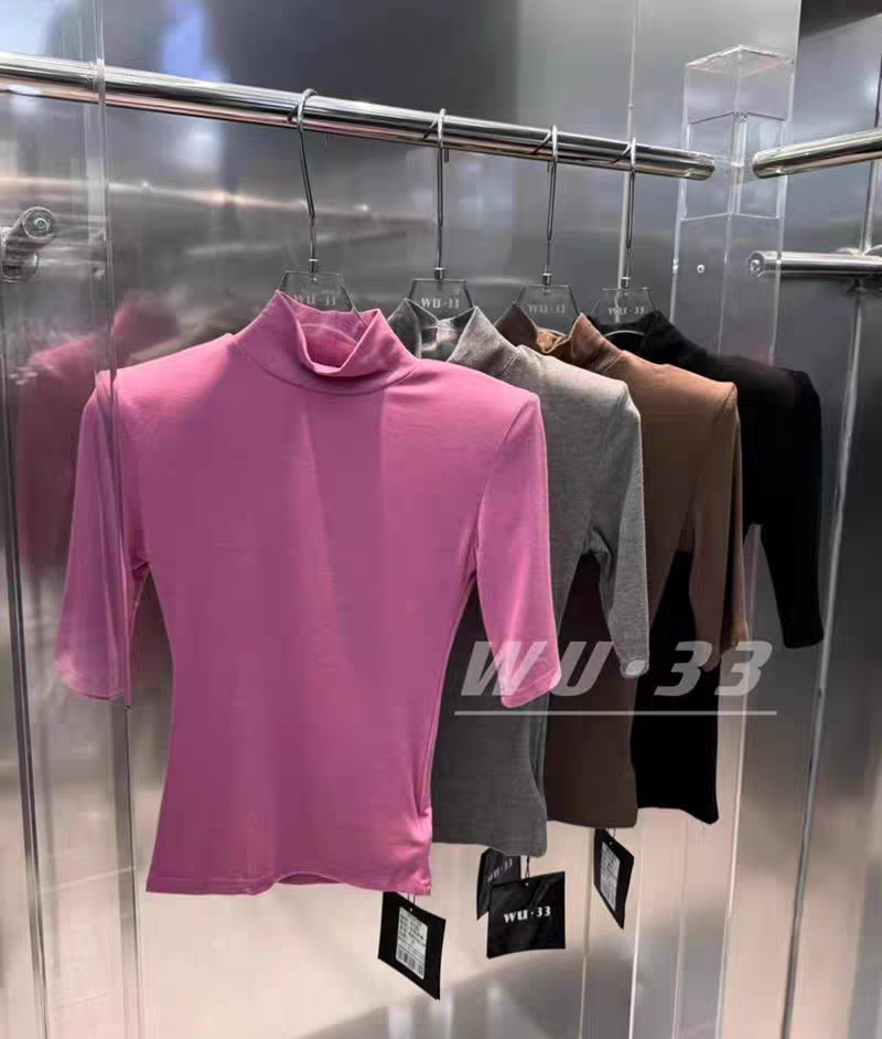 33垫肩中袖半高领打底