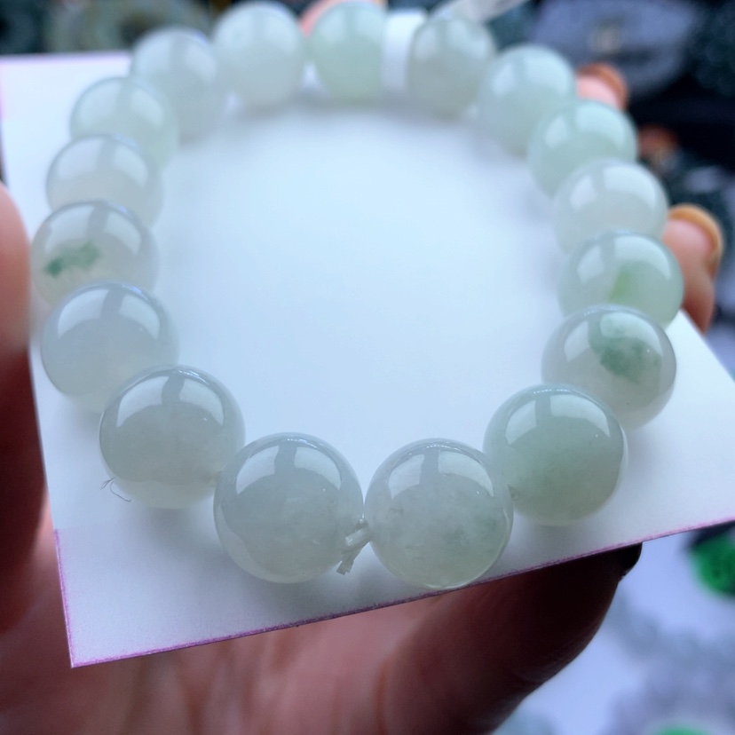 【闪购商品】翡翠手链未镶嵌杰*
