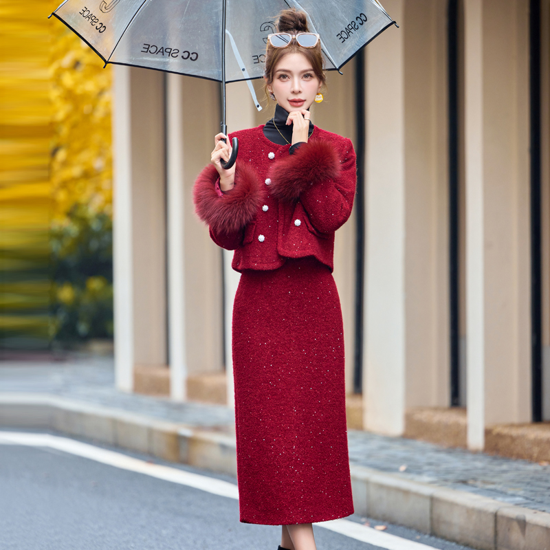 真毛领裙子两件套2024新款冬季刺绣新中式加厚小香风时尚套装裙