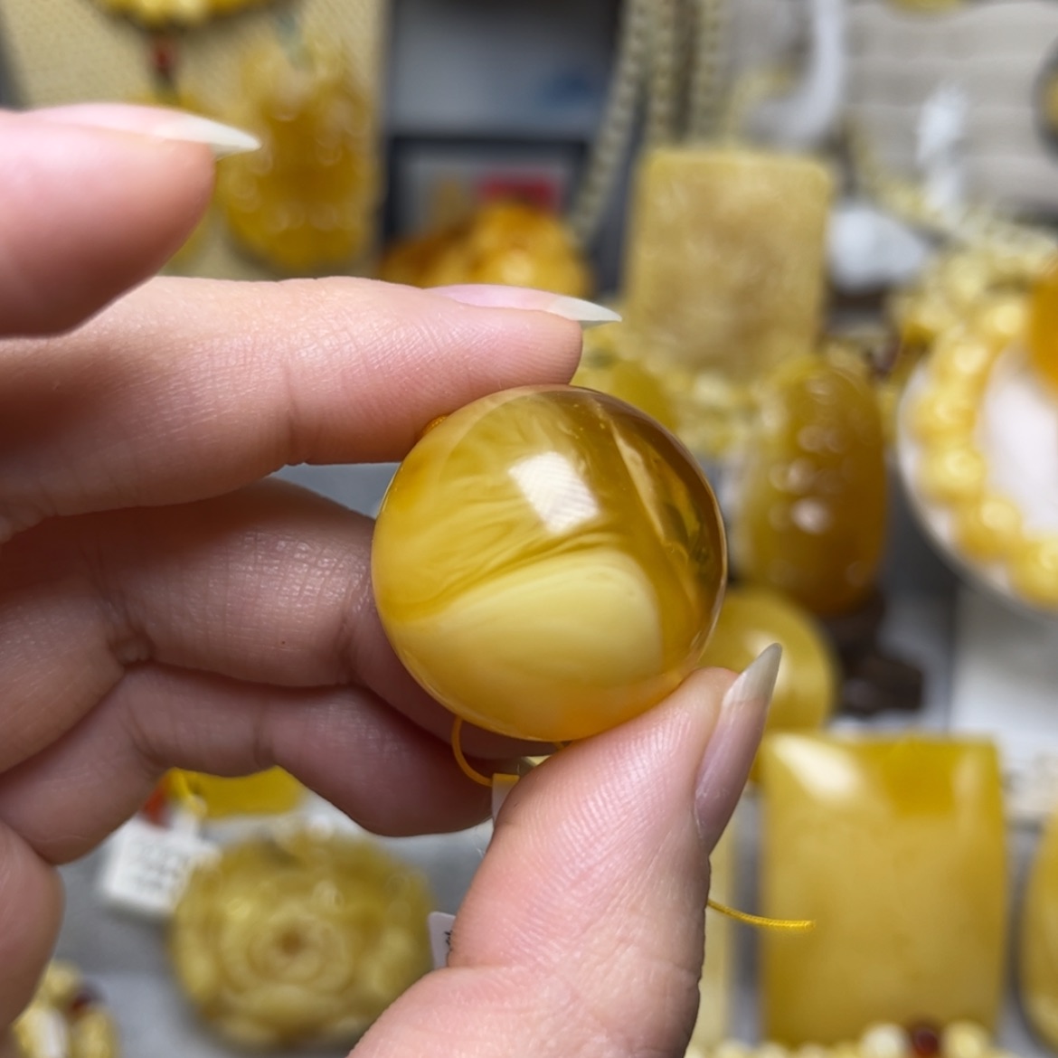【闪购商品】蜜蜡颈饰未镶嵌