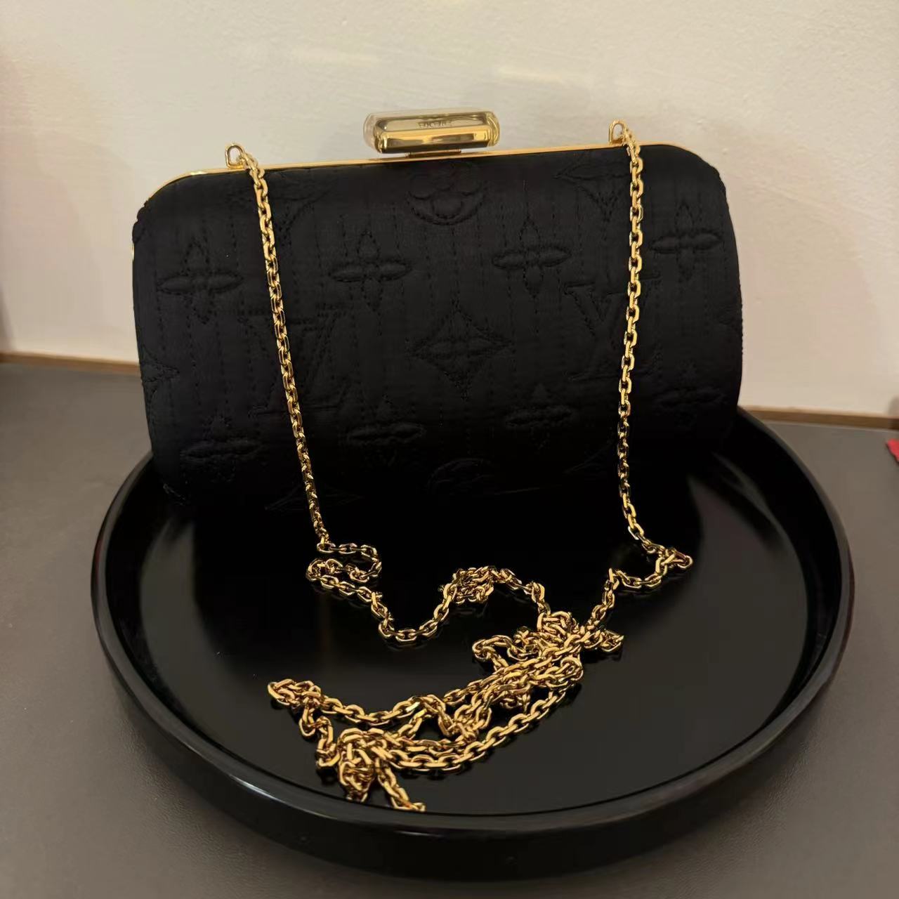 95新 LouisVuitton/路易威登 辣辣/绝美冰冰同款冰格晚宴链条包