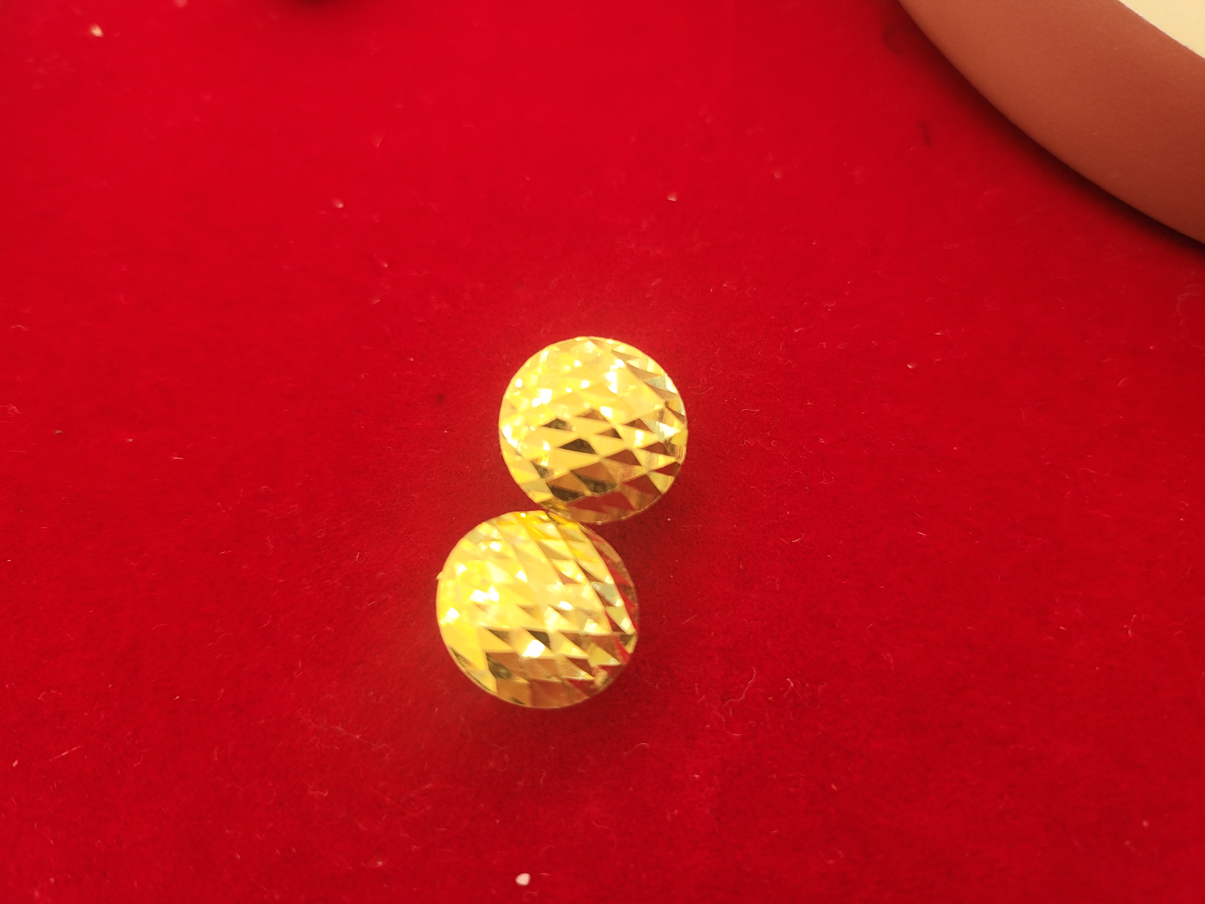 足金耳饰，时尚潮流简约，女神必备款
