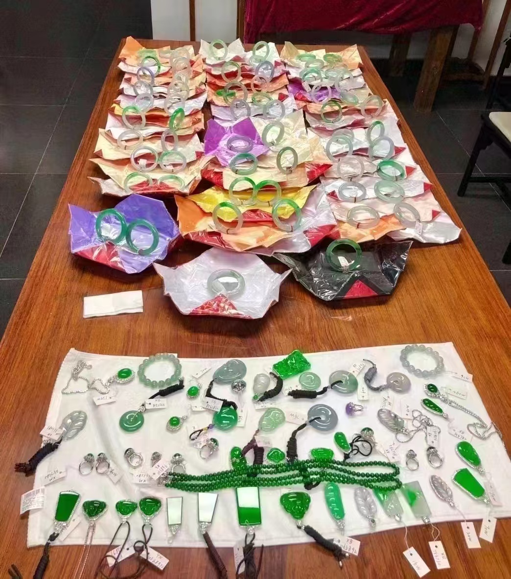 缅甸手镯+吊坠，一物一拍通用链接多样性发货