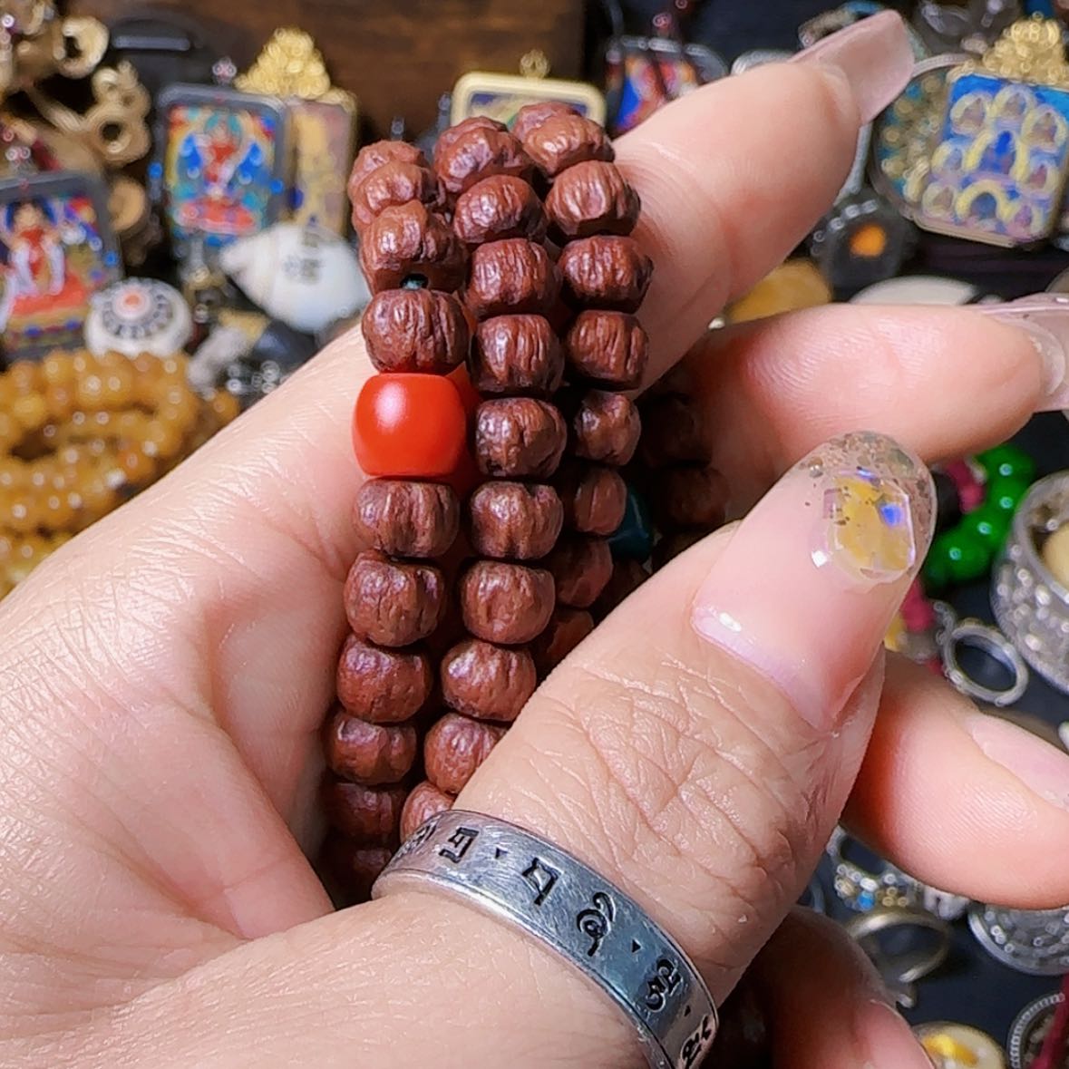 【闪购商品】泥根雕北****任