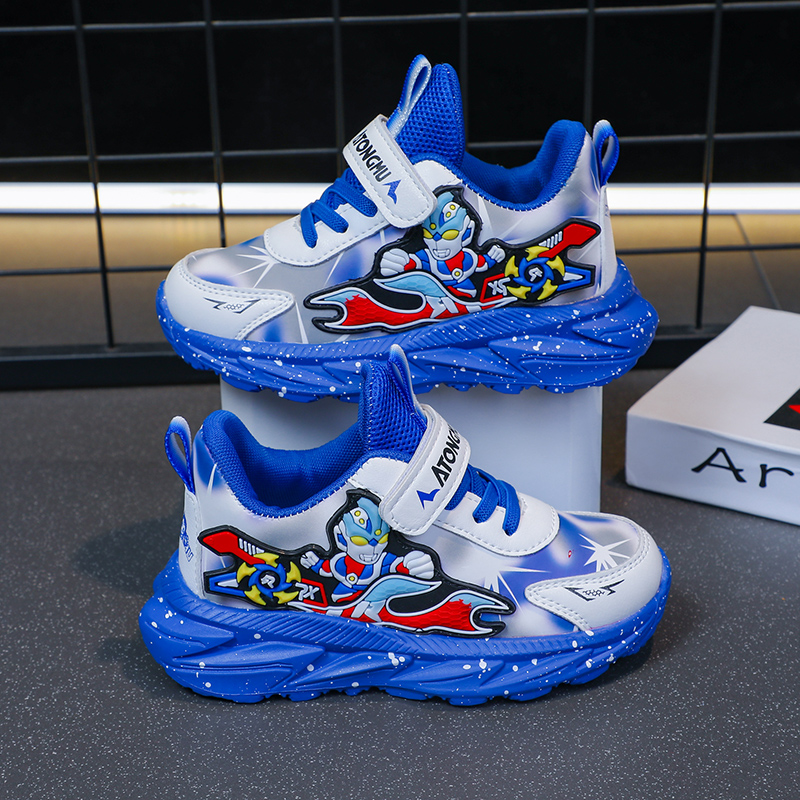 儿童运动鞋2025秋冬季新款奥特曼皮面防水加绒防滑舒适轻便男童鞋