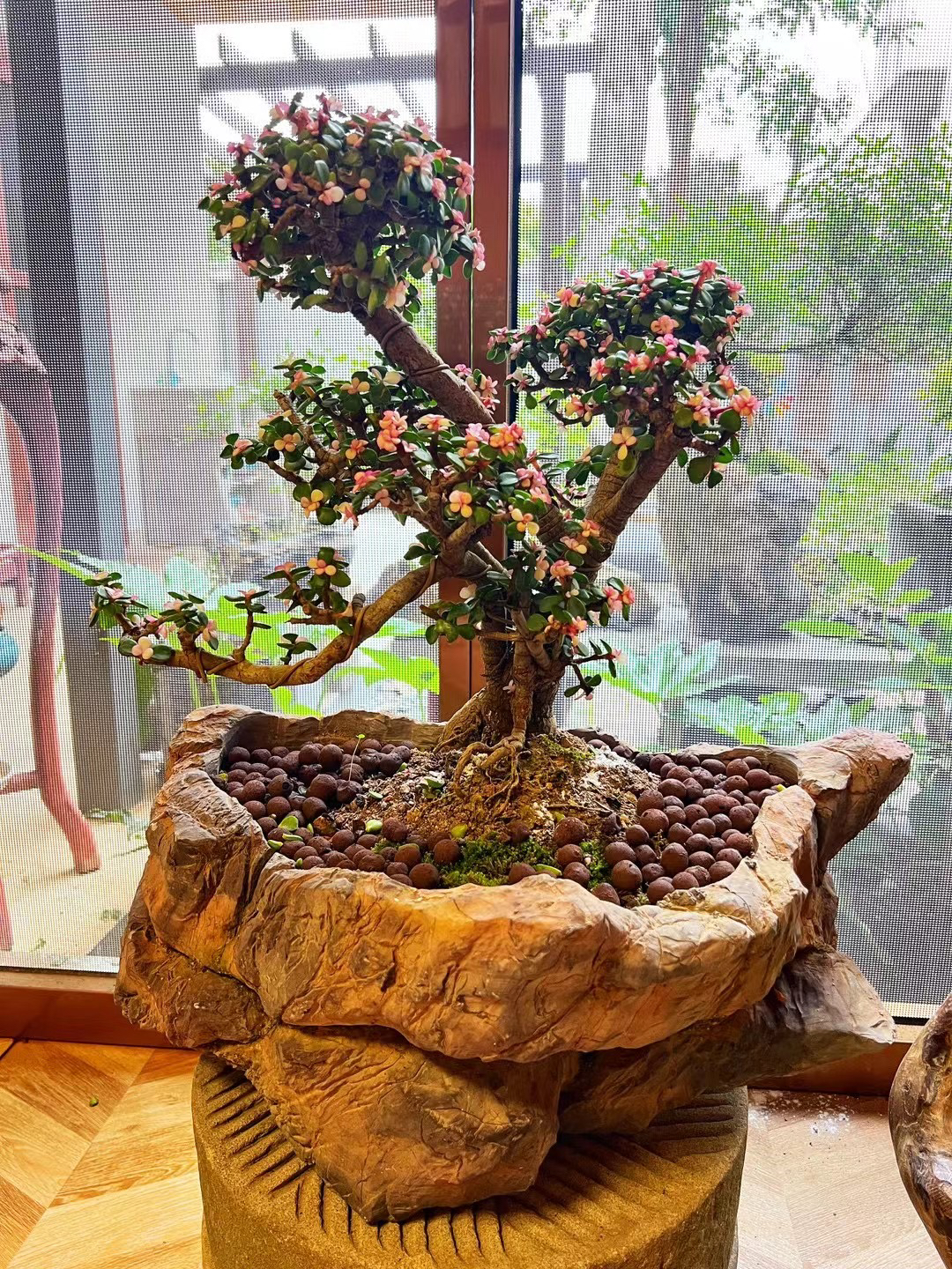 灵璧石头打磨制作天然造型石头花盆桩子兰花多肉盆景