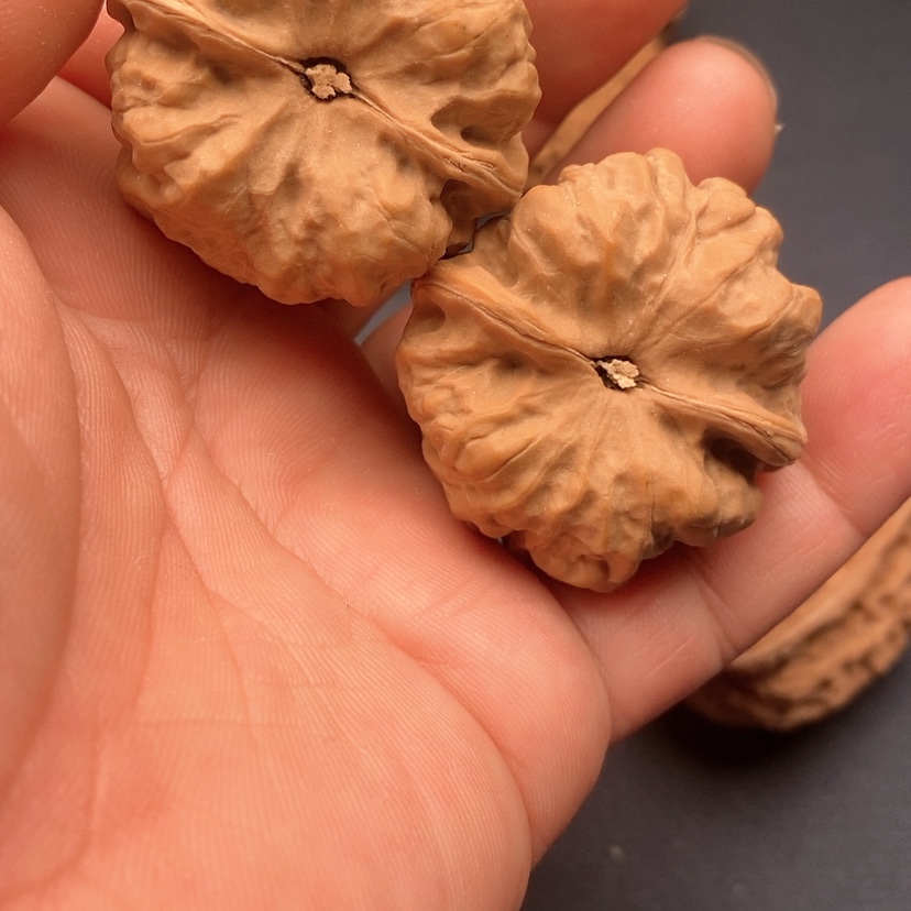 【闪购商品】文玩核桃吊坠风**生