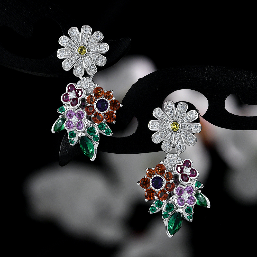 培育蓝宝石E3505【繁花】培育合成蓝宝石彩色时尚大气花花耳环