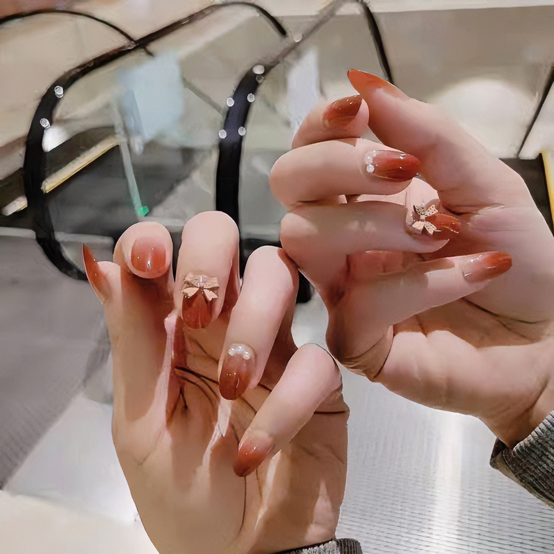 084焦糖南瓜色24片渐变蝴蝶结穿戴甲假指甲贴片裸色梯形方头美甲