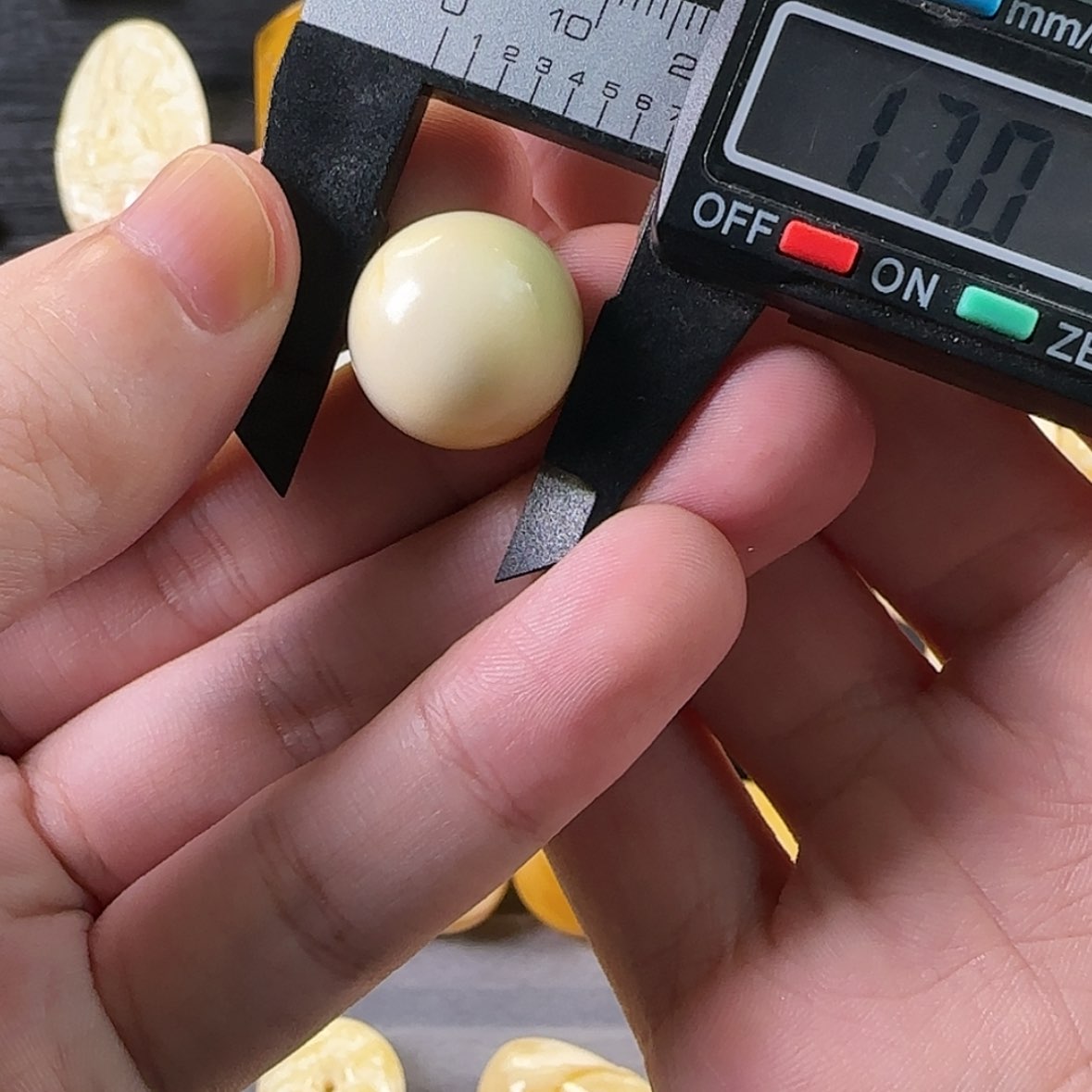 【闪购商品】琥珀珠宝奇石未镶嵌