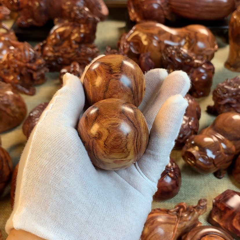 【闪购商品】红贵宝六*海南黄花梨