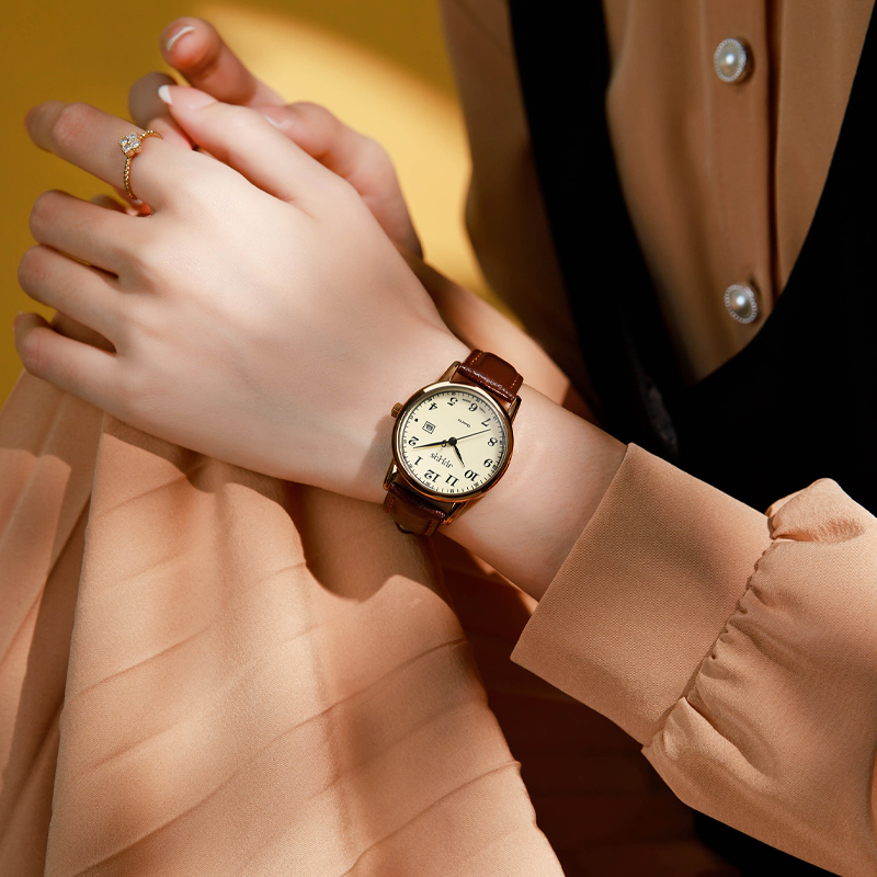 聚利时高颜值气质日历女生腕表小众复古女款2025新款女表女士手表