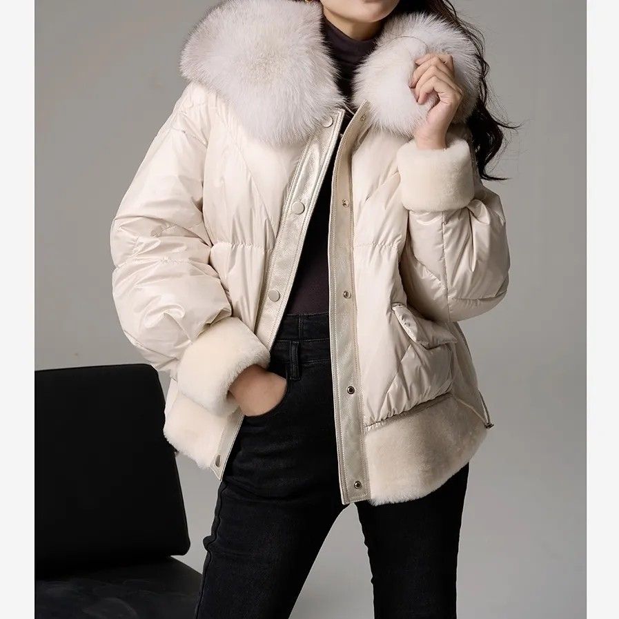 【皮毛一体鹅绒服】90白鹅绒 狐狸毛领 保暖羽绒服外套女