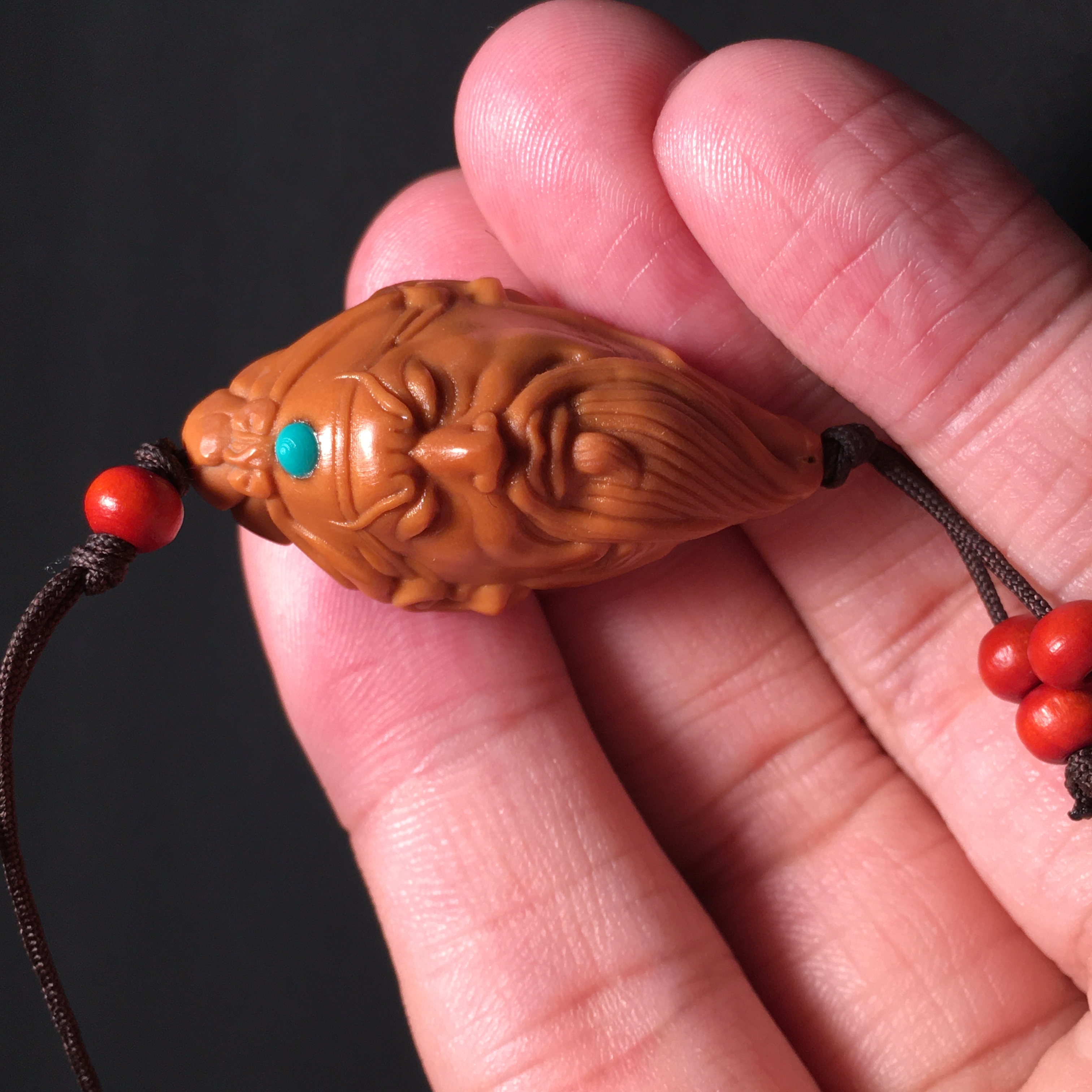 浮力单籽 橄榄核雕刻 带刀关公关二爷 苏工文玩小挂件吊坠