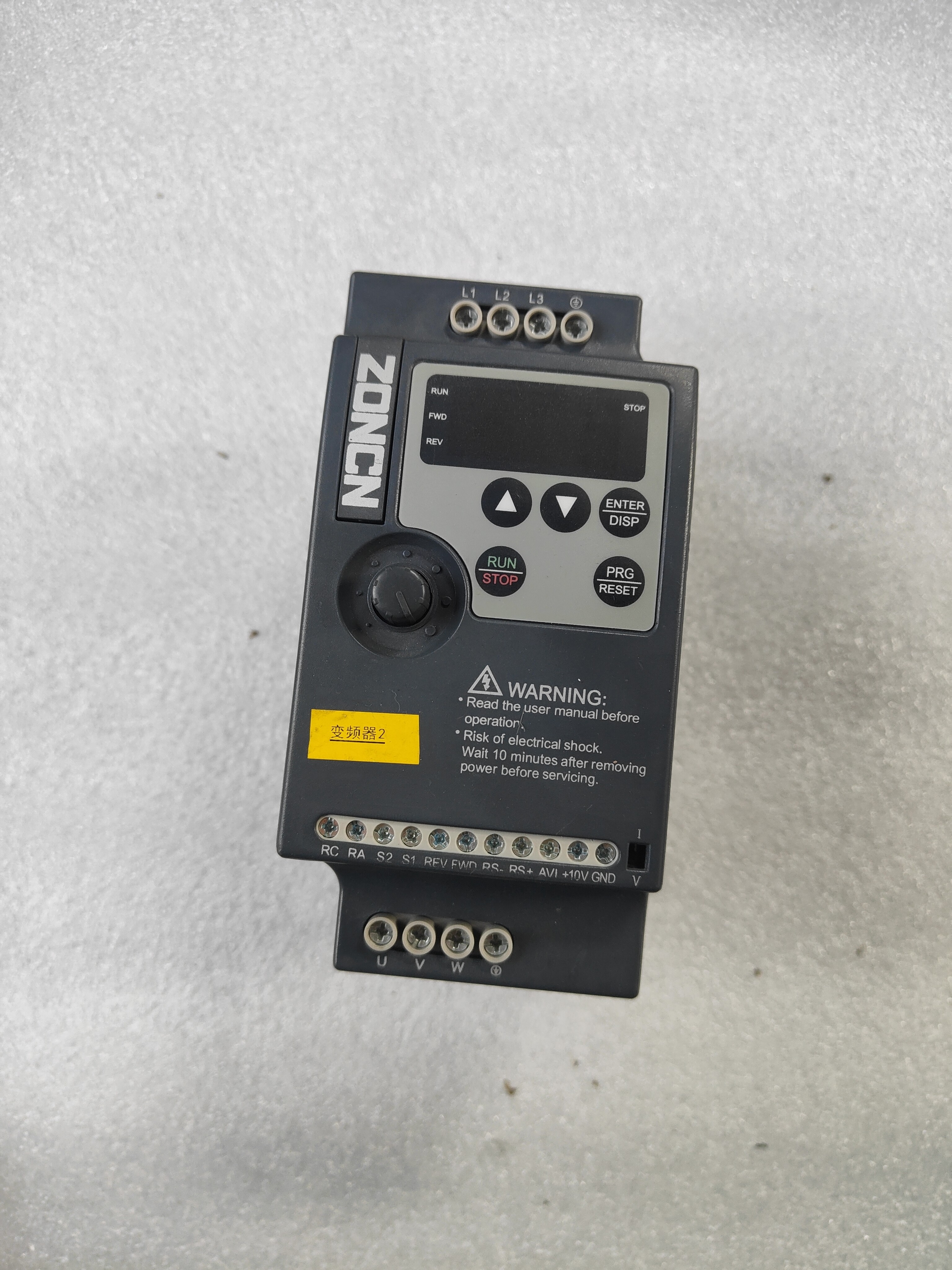 众辰变频器拆机 0.75kw/380v  NZ100-0R75G-4，可提供技术支持。