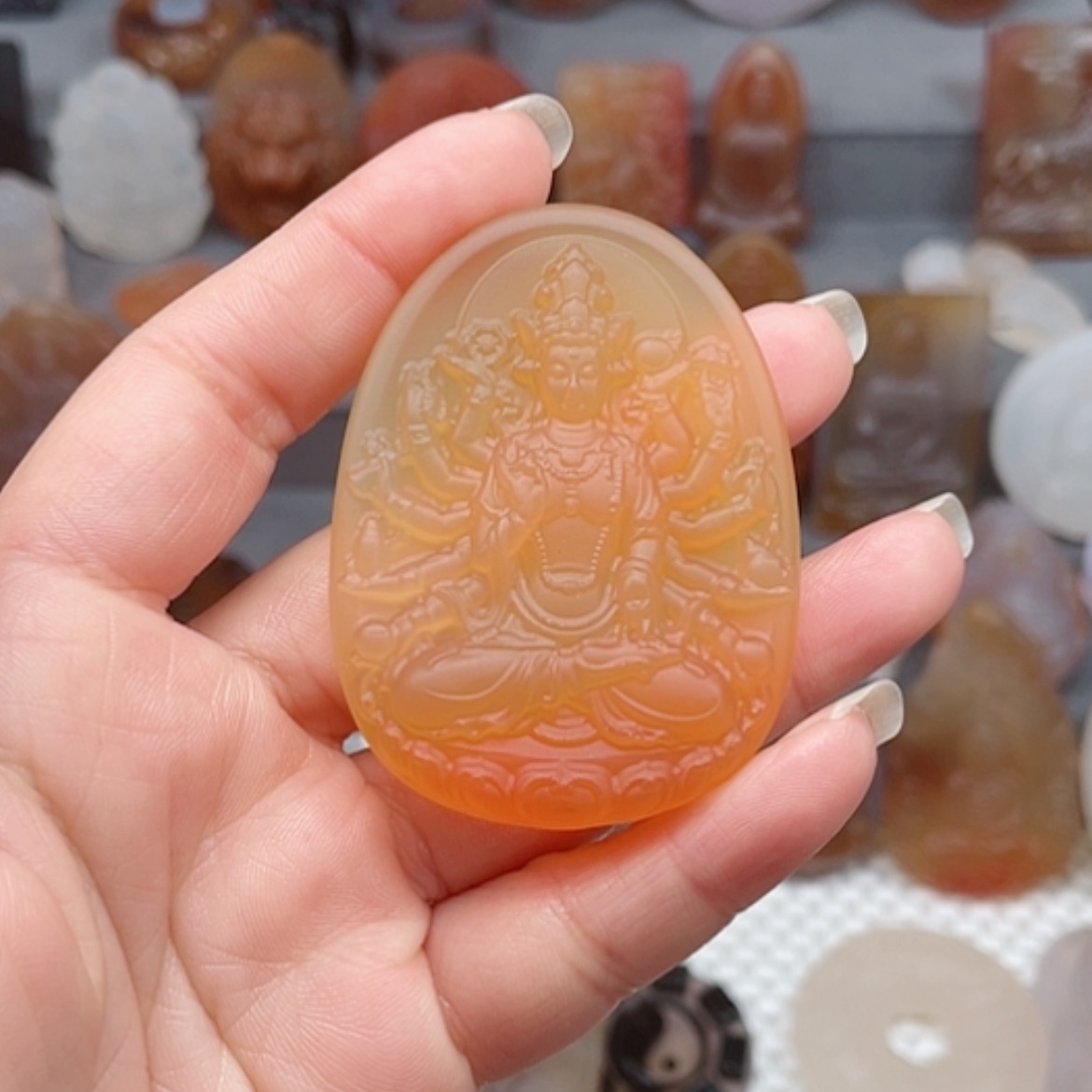 【闪购商品】玛瑙/玉髓颈饰未镶嵌草*