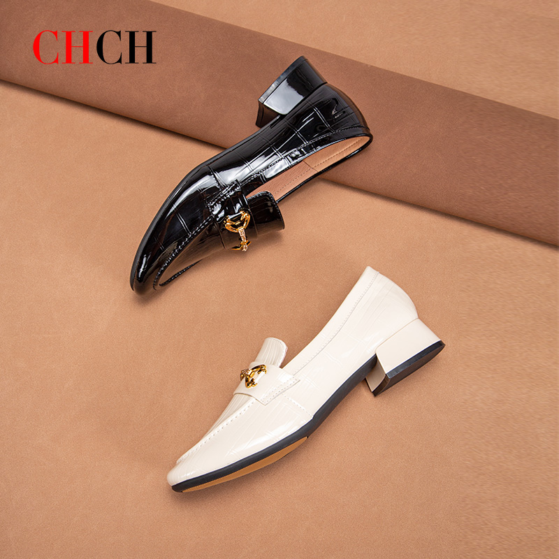 CHCH平衡鞋鳄鱼纹牛漆英伦乐福鞋CM2B5201