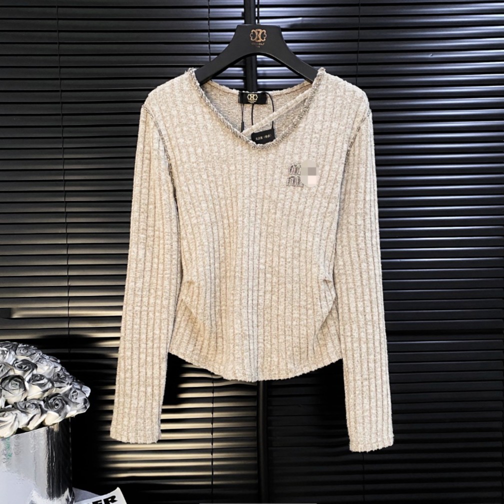 2023新款时尚高级设计感锁骨感上衣 BC1231贰号