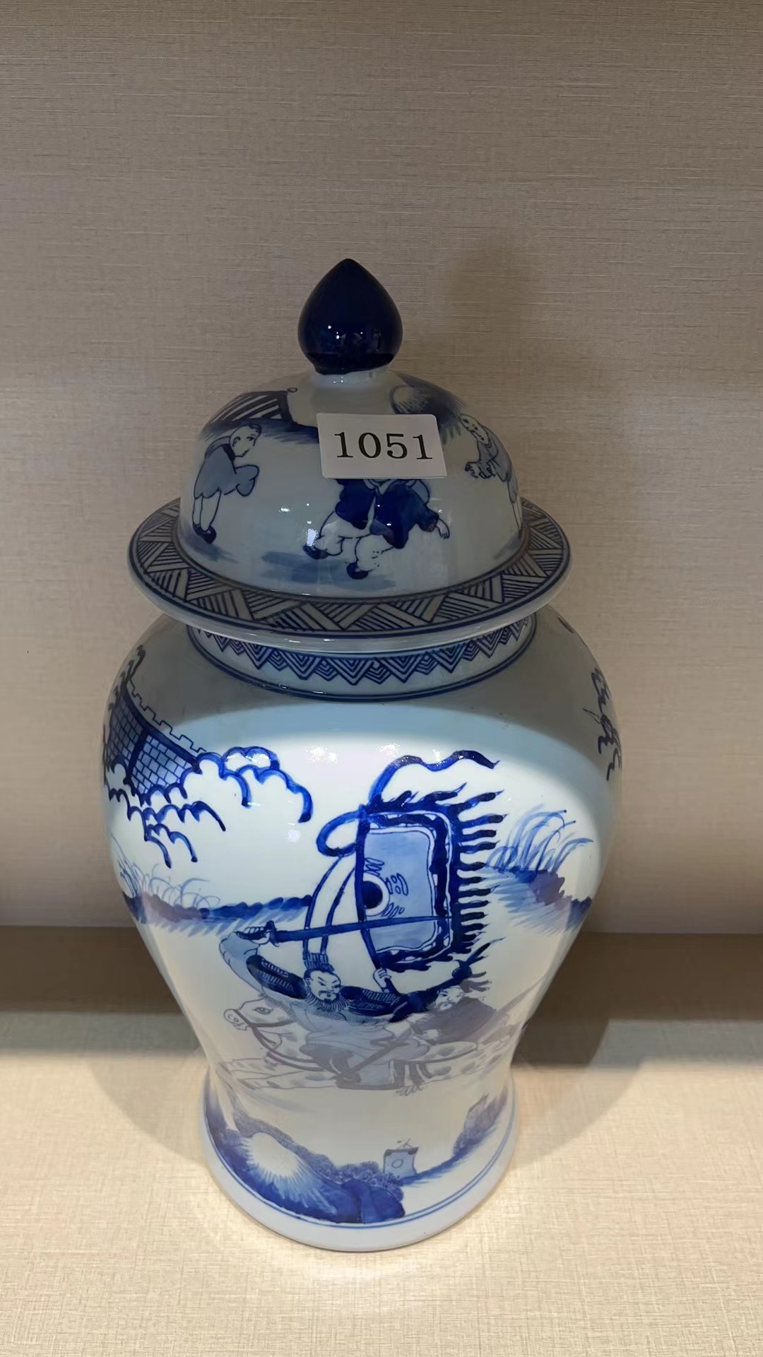 D00896/陶瓷青花将军罐1051