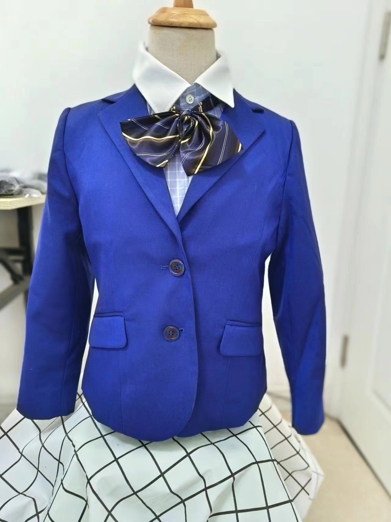 3A4-3蓝紫色西服学生款