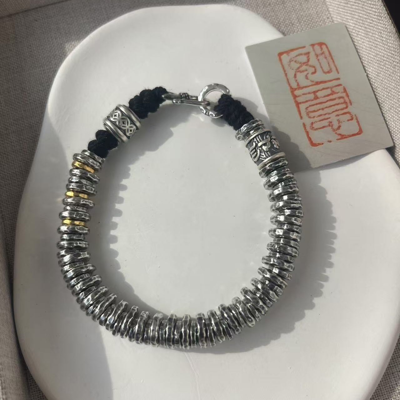 足银手链 足银手链小众999纯银盘缠手串银色复古设计手工编绳皮绳