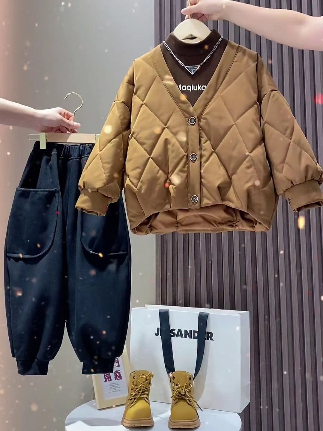 巴拉甄选女童秋冬季套装加厚新款女宝韩版夹棉外套儿童洋气加绒加