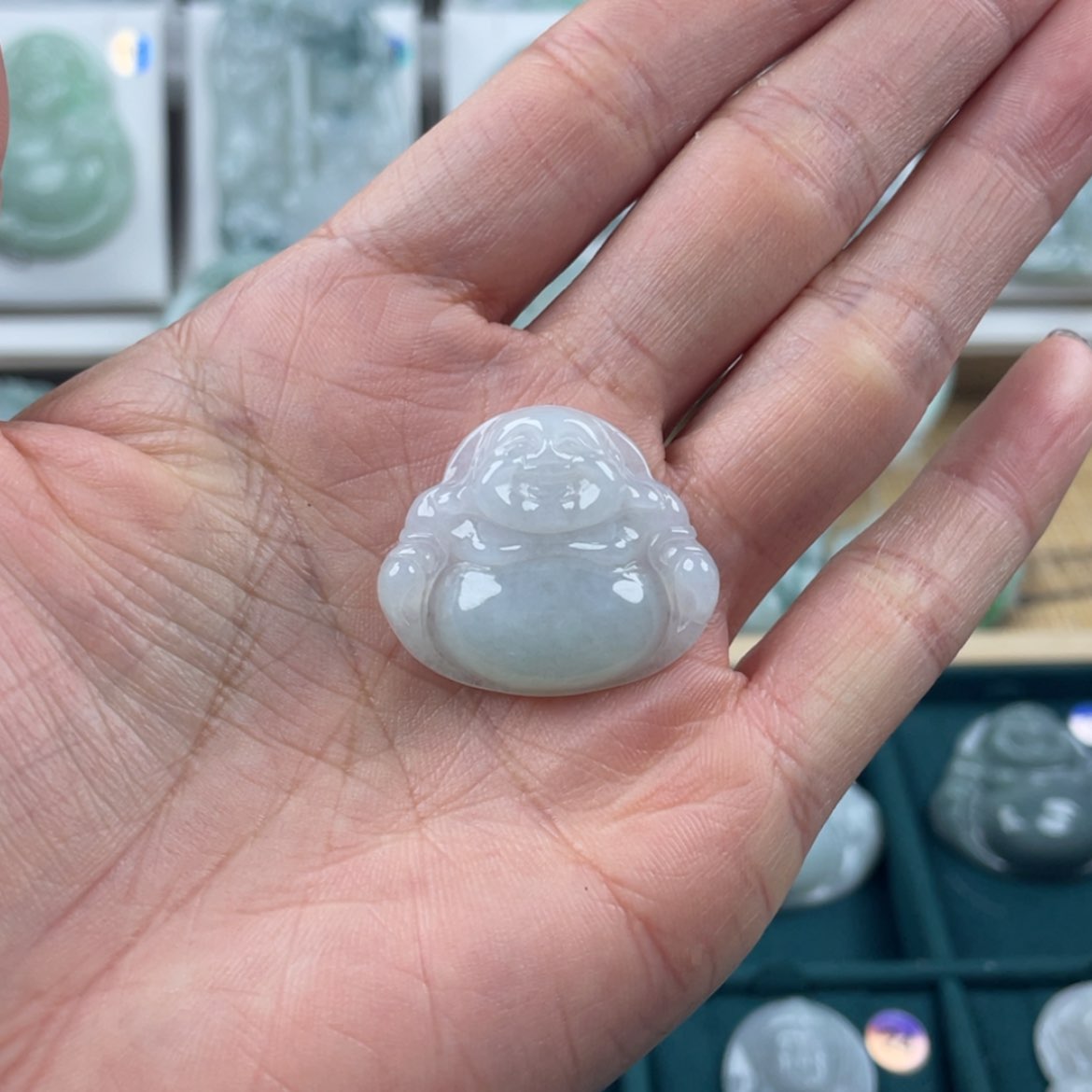 【闪购商品】翡翠颈饰未镶嵌小**殖