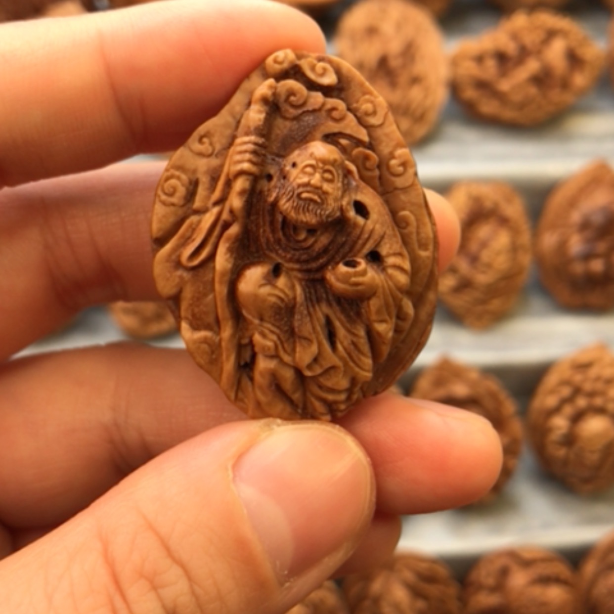 【闪购商品】桃核吊坠f**d