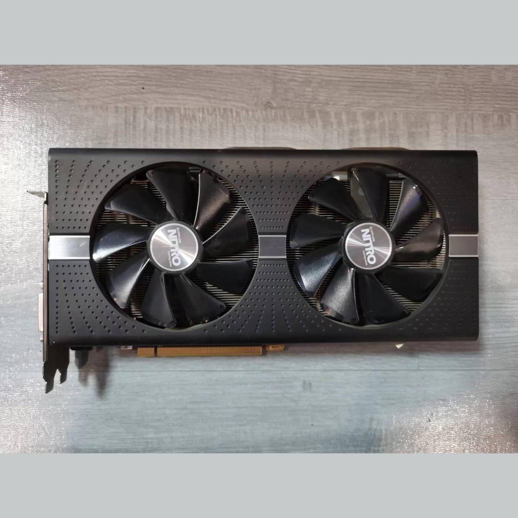 90新  蓝宝石580 8G 超白金2304流处理锻炼显卡高清办公高性能