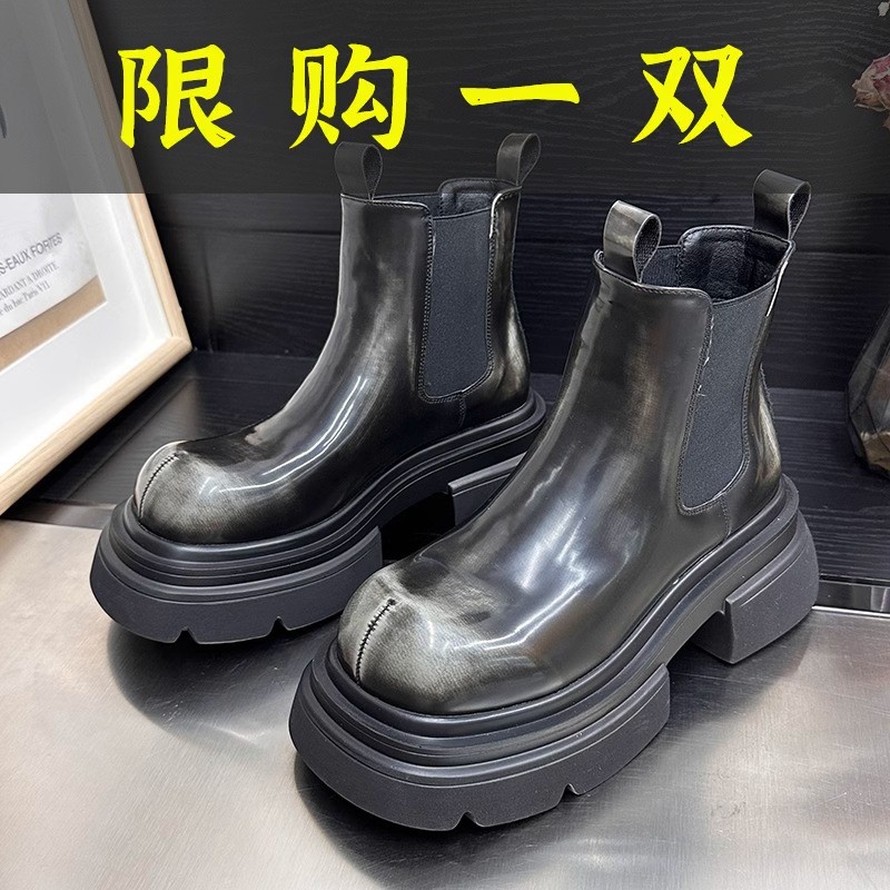 百丽纯爱复古擦色大头松糕短靴女2023新款春秋英伦风厚底增高切