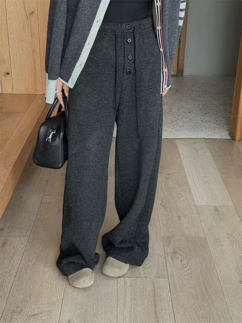 韩国冬天必备四颗纽扣超级软糯羊毛直筒裤（价格已开）