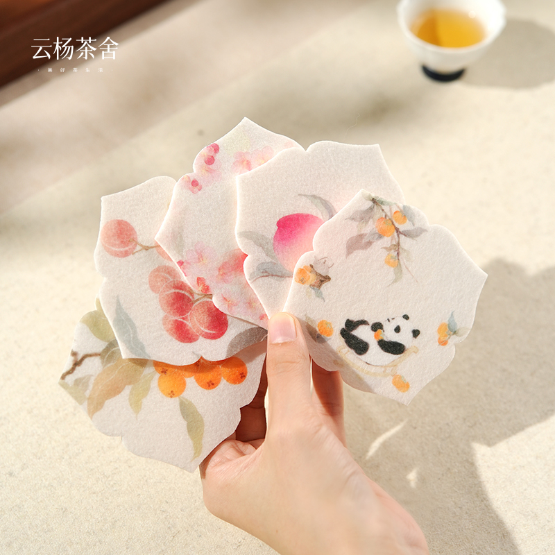 【福袋专属】熊猫戏柿毛毡杯垫8*8cm（5片装）